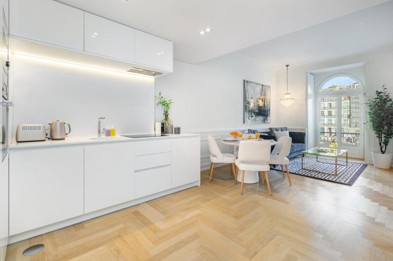 Whome | The Boulevard Prime Location & Timeless Luxury Appartement Lissabon
